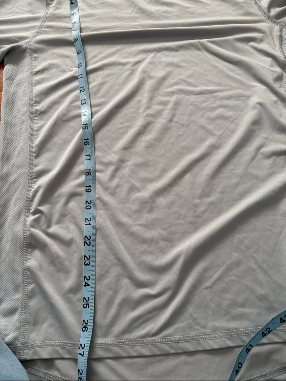 Realtree Light Gray Short Sleeve Performance Shirt - Picture 9 of 9